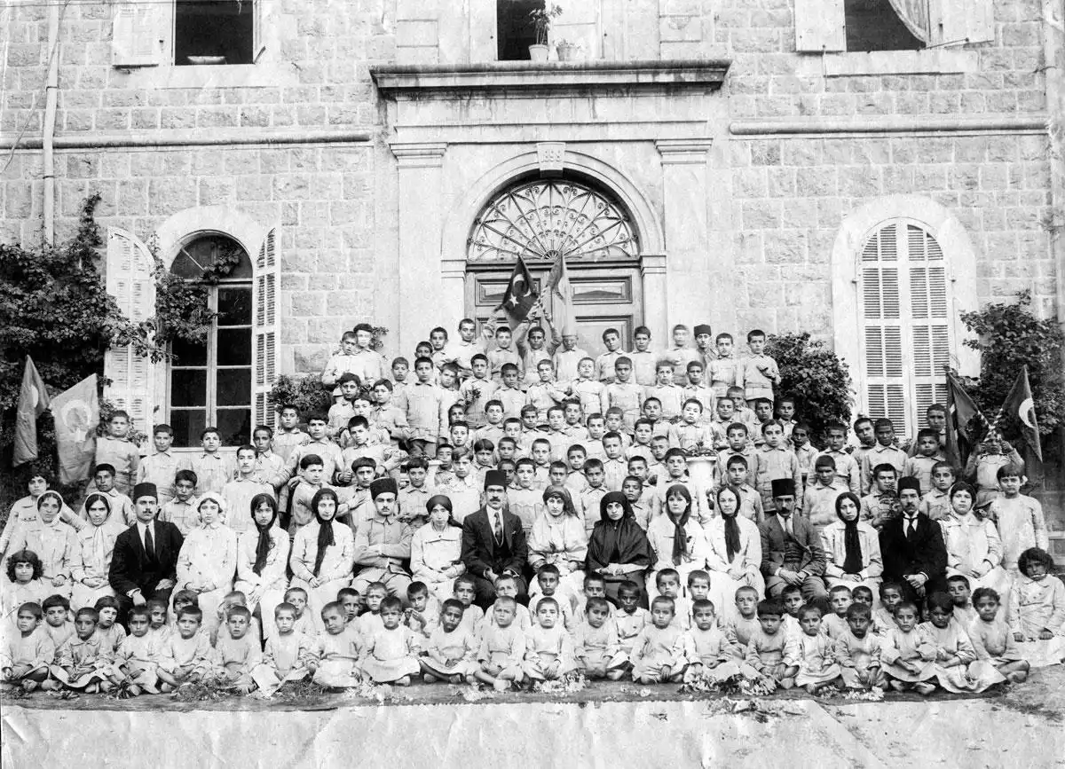 Թուրք իգական սեռին դերակատարութիւնը Հայոց Ցեղասպանութեան ընթացքին