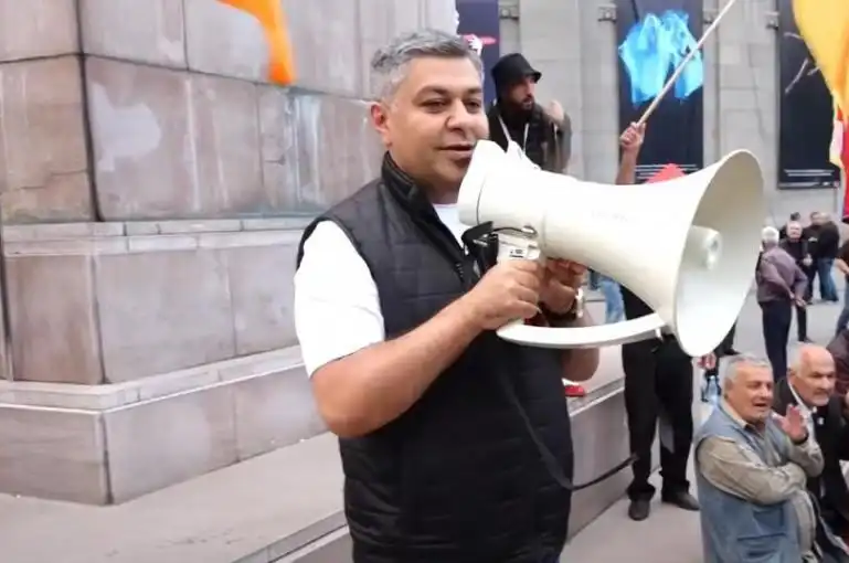 «Եթէ մէկ կաթիլ  արիւն  գայ...». Վանեցեան  ամբողջ պատասխանատւութիւնը իշխանութեան վրայ  բեռցուց 