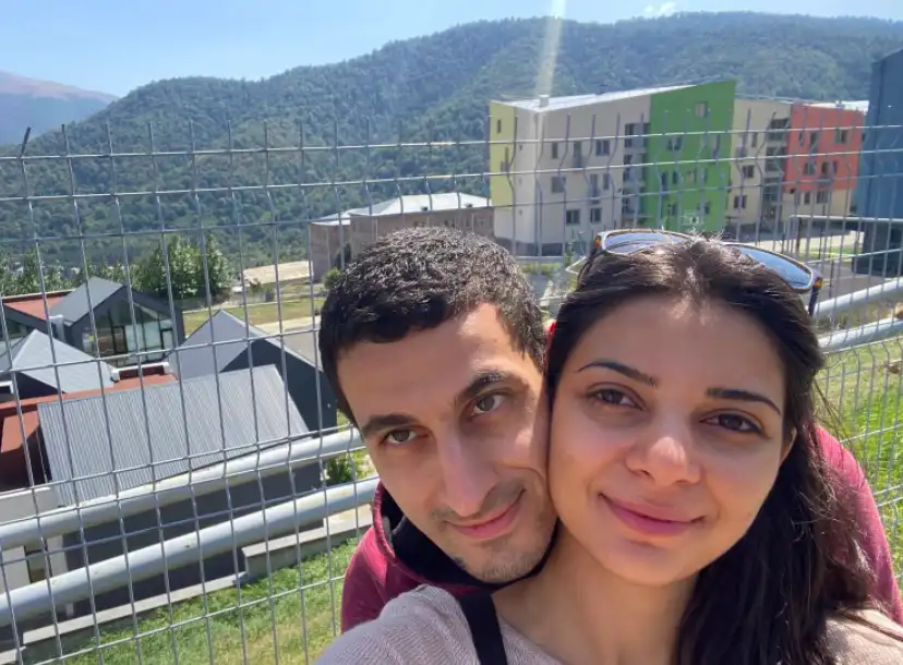 «Ես ուժեղ էի միայն այն պատճառով, որ ան իմ հետն էր». Կամ կէս մնացած սիրոյ պատմութիւն. Սոնա Մնացականի ամուսնոյն վկայութիւնը 