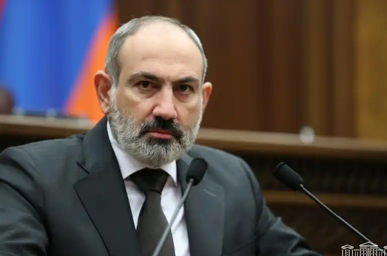 «Ոչ թէ յանձնելու,  այլ հողերը  չյանձնելու մէջ». Փաշինեան  ելոյթ ունեցաւ ԱԺ-ի ամպիոնէն 