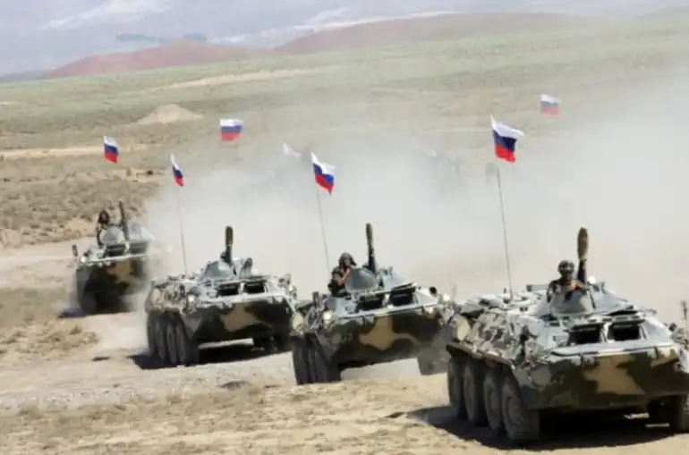 Երկրէն դուրս  Ռուսաստանի ամենամեծ  զօրակայանին մէջ մարտական ստուգում 