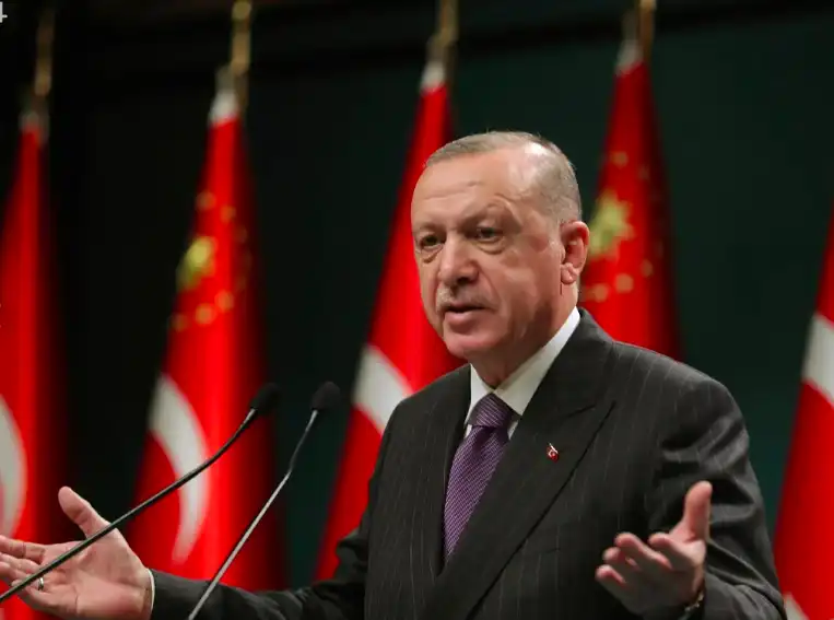   Էրտողանի առողջական վիճակը դարձեալ լուսարձակի տակ (Տեսանիւթ)