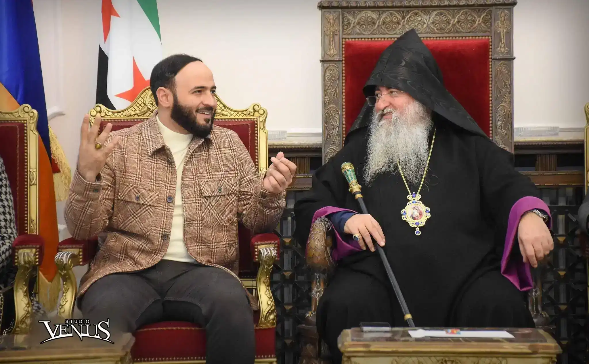 Բերիոյ Թեմի Առաջնորդ Գերշ. Տ. Մակար արք. Աշգարեան ընդունեց Հալէպի նահանգապետին շնորհաւորական այցելութիւնը