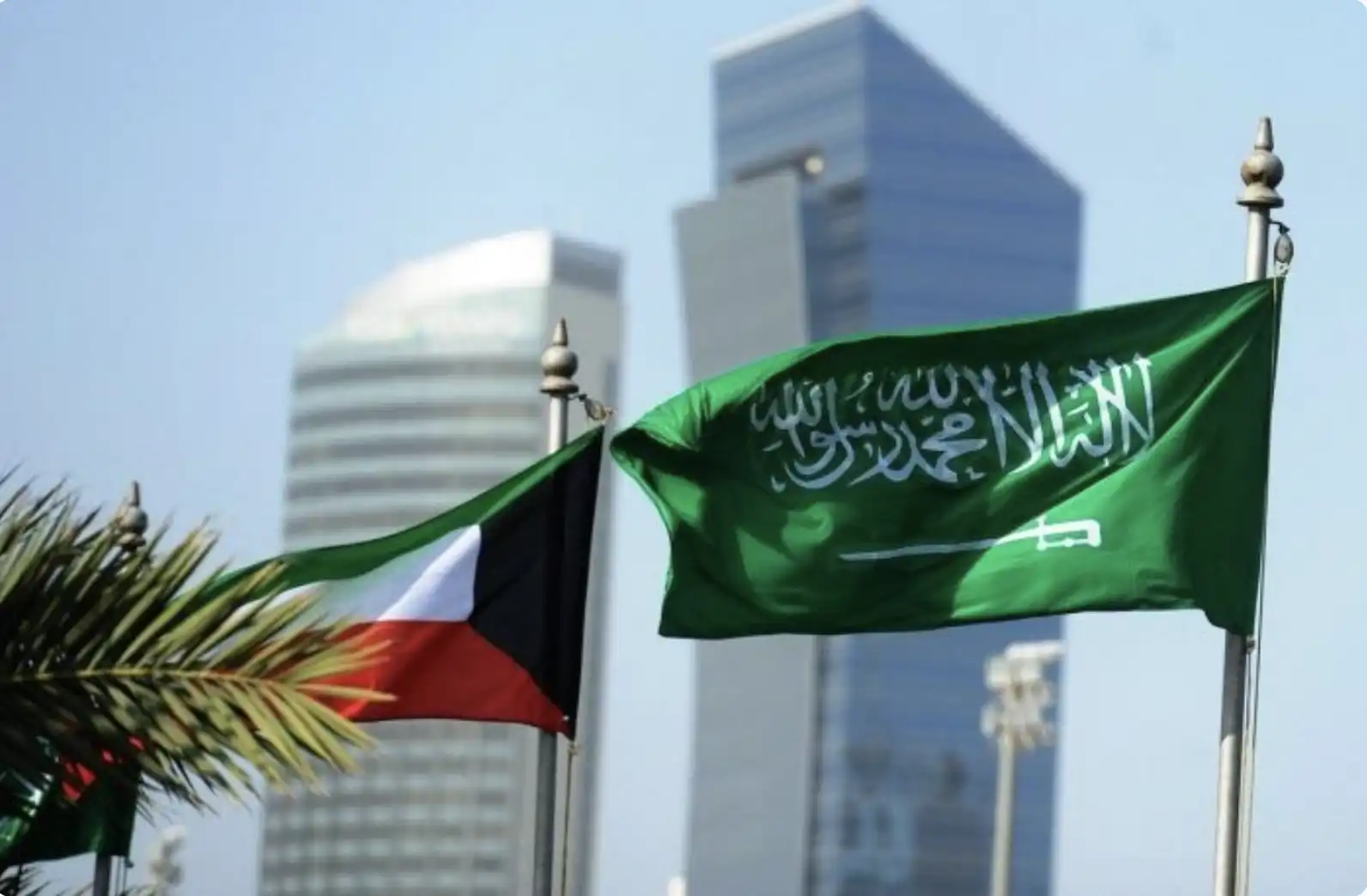 Քուէյթը եւ Սէուտական Արաբիան Իրանը մեղադրած են նոր հարուածներու համար