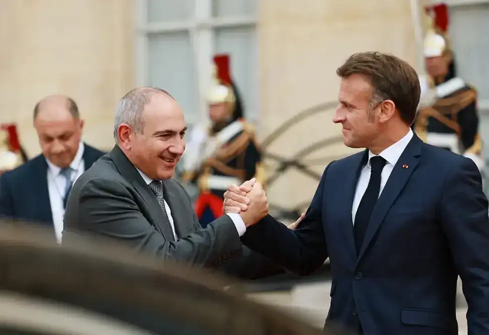 Էմանուէլ Մաքրոն 5 Մայիսին Գիւմրի պիտի այցելէ