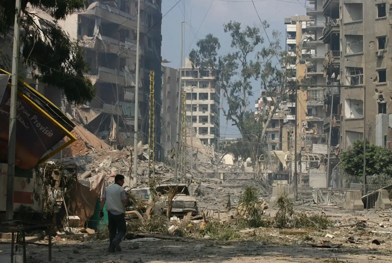 Իսրայէլ հարուածած է Լիբանանի բնակավայրերէն մէկը. կայ մէկ զnh