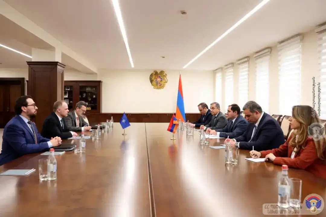 Հայաստան-ՆԱԹՕ փոխգործակցութեան հարցեր քննարկուած են Պաշտպանութեան Նախարարութեան մէջ
