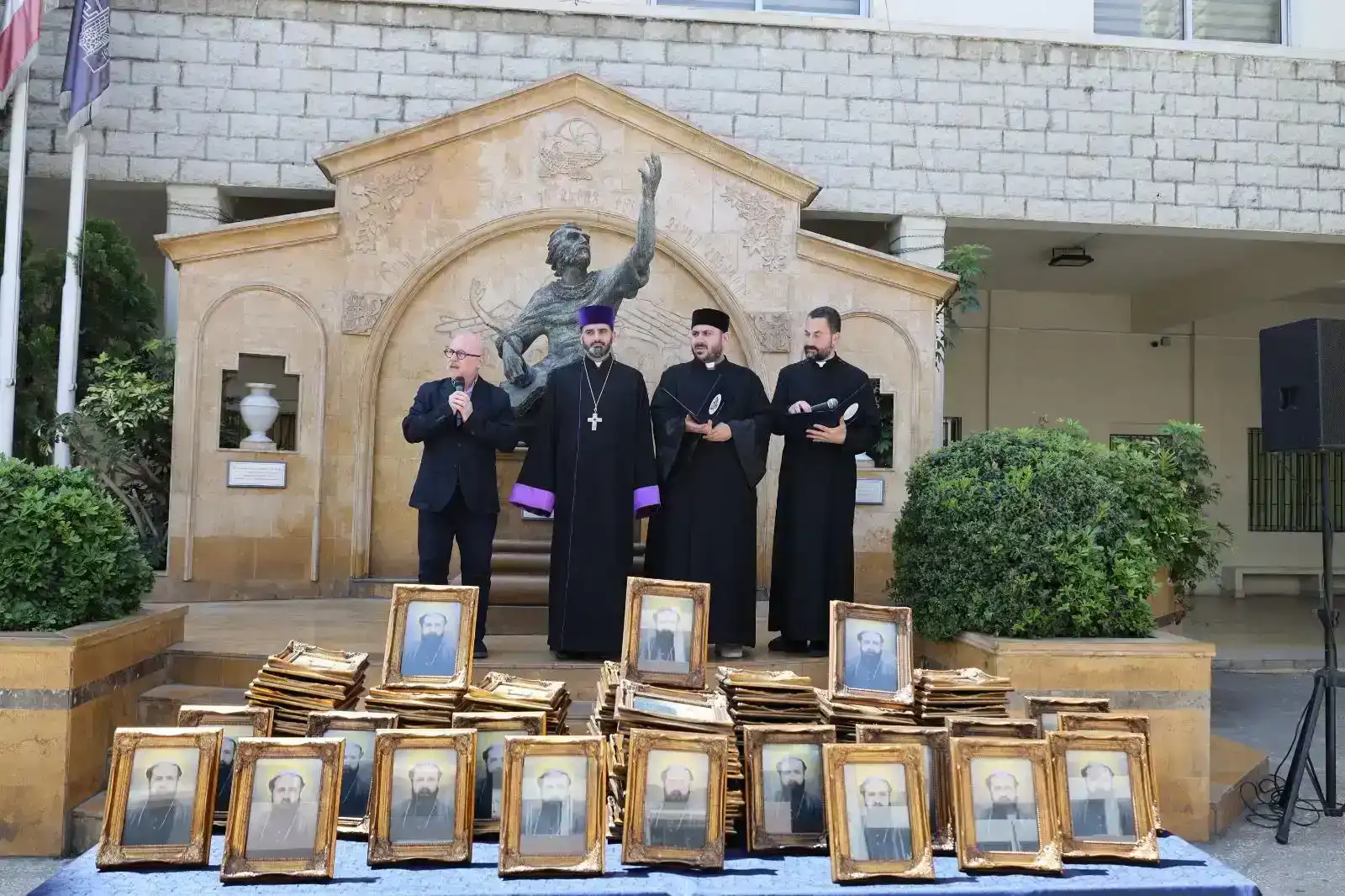 Մեսրոպեան Վարժարանը՝ Հաւատքի, Յիշողութեան եւ Արժէքներու Վերահաստատման Կեդրոն