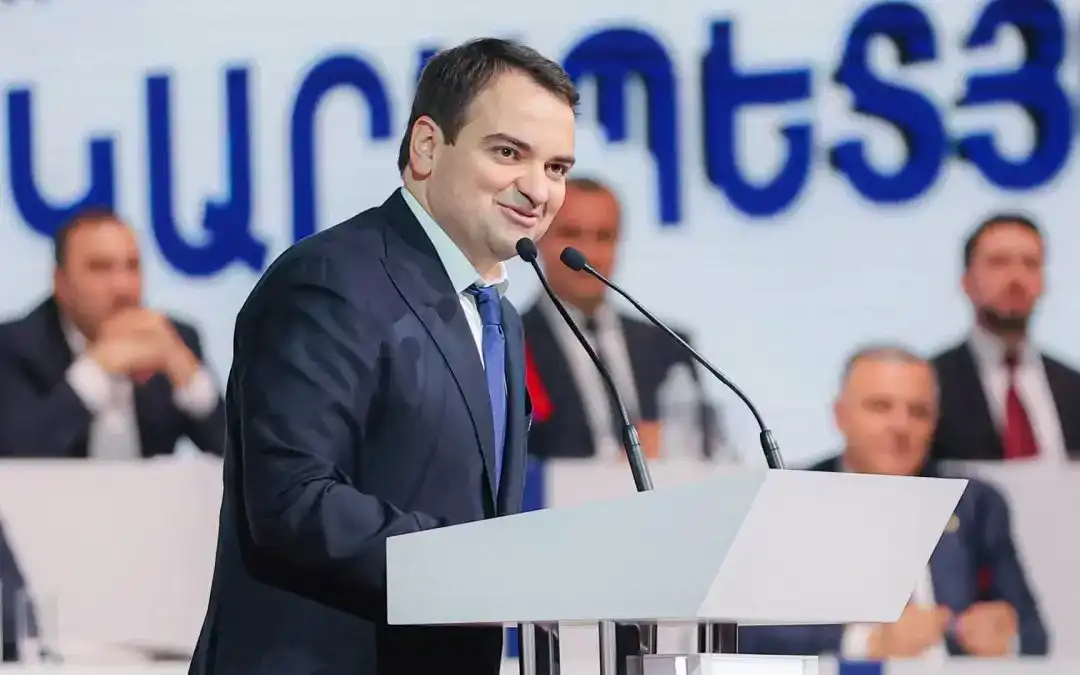 «Ուժեղ Հայաստան»-ի ընտրական ցուցակի առաջին  անունը՝ Նարեկ Կարապետեանն է