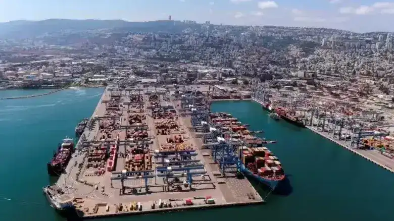 Չապահարի նաւահանգստին մէջ իրանական նաւթ տեղափոխող լցանաւեր կուտակուած են. Bloomberg