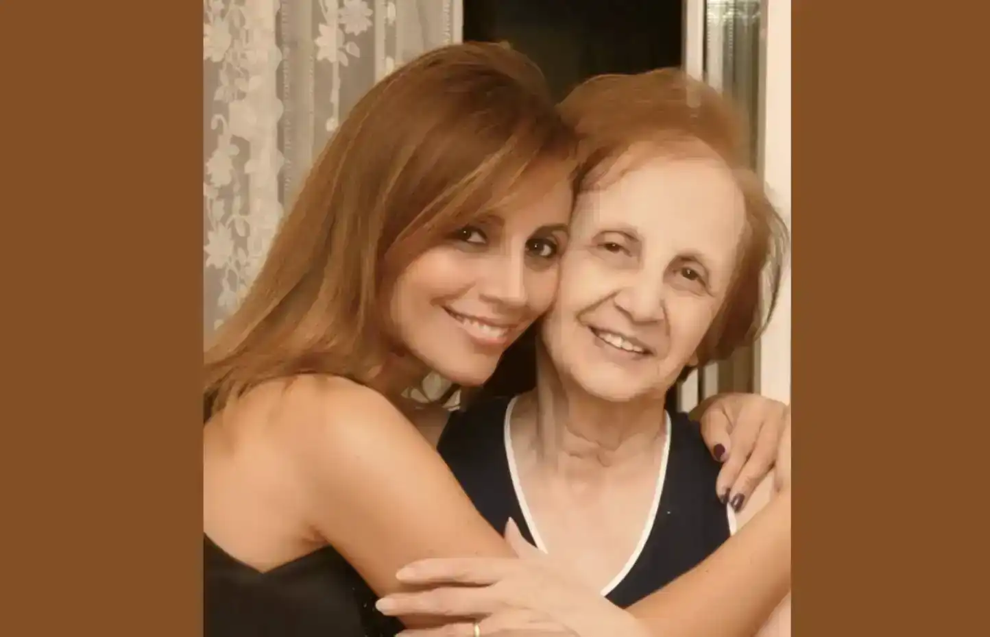 «Շատ դժուար է, մայրիկ…». Մահացած է Մարի Փէքթորոսօղլուն, երգչուհի Սիպիլի սիրելի մայրիկը (Լուսանկար) 