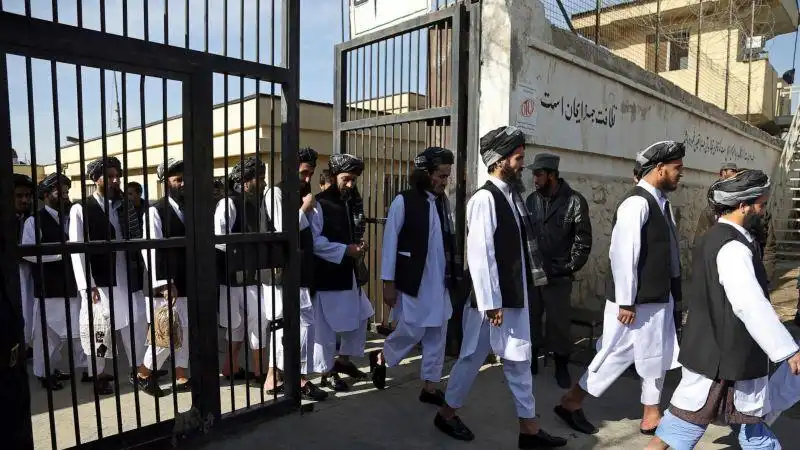 Բանտի գրաւում եւ .. բանտարկեալներու ազատ արձակում