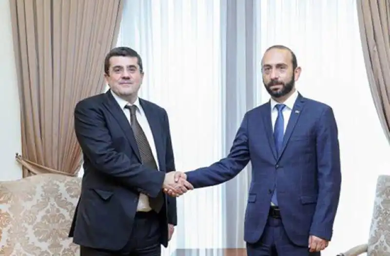 Արցախի նախագահը հանդիպած է Արարատ Միրզոյեանին 