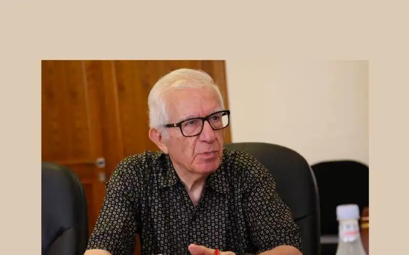 Տքթ. Յակոբ Այնթապլեան. «Հայը ուշիմ է, գիւտարար է, հնարամիտ է…»