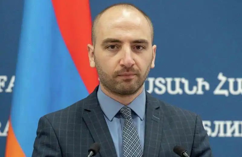ՀՀ-ն բարձր կը գնահատէ Մինսքի երկիրներու դեսպաններու Շուշի չայցելելը. Յունանեան