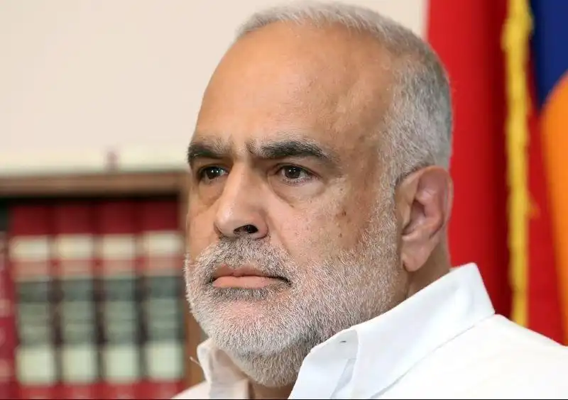 «Կամ ինքը,  կամ Հայաստանը». Ռաֆֆի Յովհաննիսեանը ծանր քննադատութիւն ուղղած է  Փաշինեանին