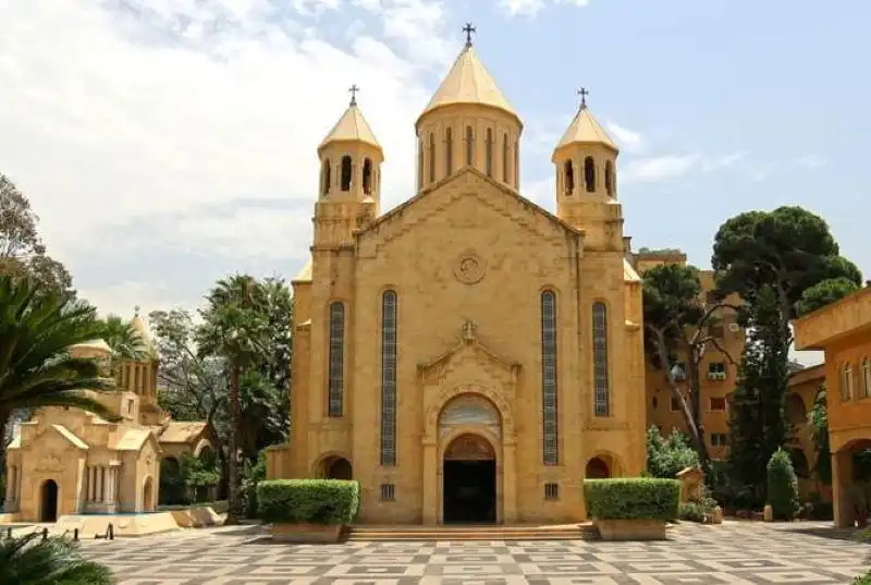 «Սուրմալու»-ի պայթումի զոհերու հոգիներու համար. հոգեհանգստեան կարգ՝ Մեծի Տանն Կիլիկիոյ կաթողիկոսութեան թեմերու բոլոր եկեղեցիներուն մէջ