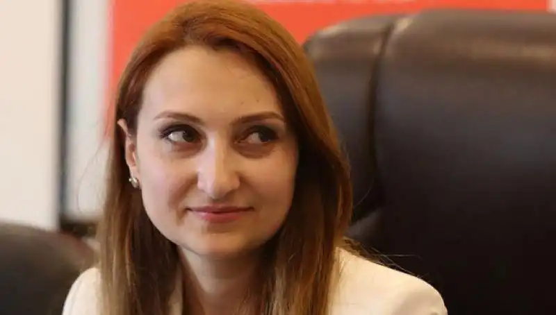 «Հրապարակ». Ինչ ուղերձ բերած էր Մակունցը ԱՄՆ-էն