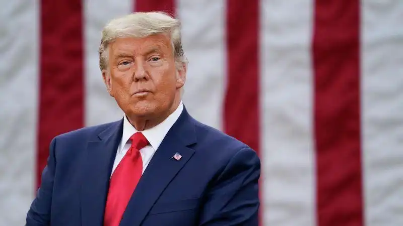  Աֆղանիստանէն հեռանալէ ետք ԱՄՆ թալեպներուն 85 միլիառ տոլարի զէնք ձգեց. Թրամփ նուաստացուցիչ համարած է ԱՄՆ մօտեցումները 