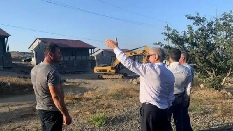 9 տուն պատրաստ է, 4-ն ընթացքի մէջ է. Շուռնուխի նոր թաղամասի կառուցումը՝ ընթացքի մէջ 