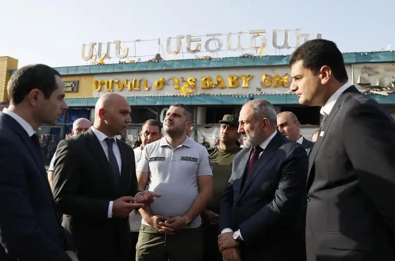 Փաշինեան այցելեց «Սուրմալու» տօնավաճառ