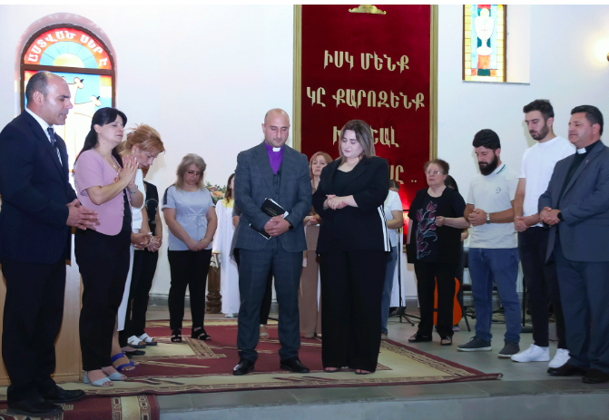 Վանաձորի մէջ. Հայաստանեայց Աւետարանական Եկեղեցին  նոր օգնական հովիւ ունի