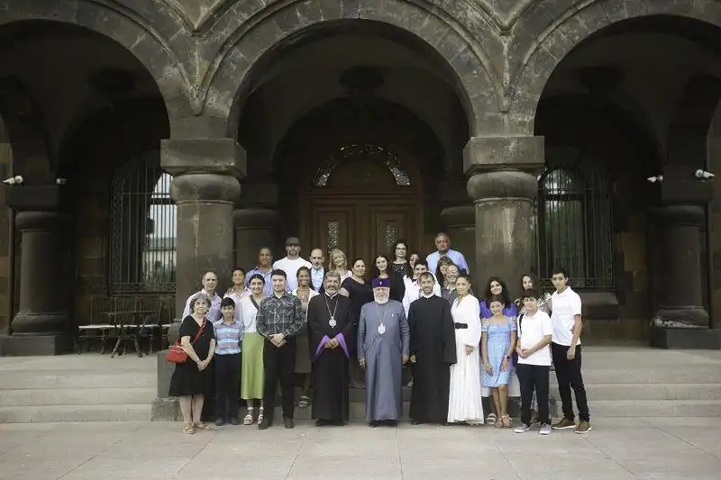 Ամենայն Հայոց Կաթողիկոսն ընդունեց ԱՄՆ Հայոց Արևելյան թեմի ուխտավորներին   