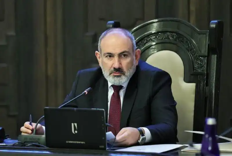 «Մենք Ատրպէյճանին Խաղաղութեան Պայմանագրի նոր առաջարկներ ներկայացուցած ենք». Փաշինեան 