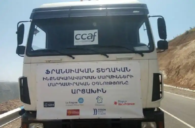 Դէպի Ստեփանակերտ մարդասիրական  օգնութեան  միացած են Ֆրանսայէն (Լուսանկար)