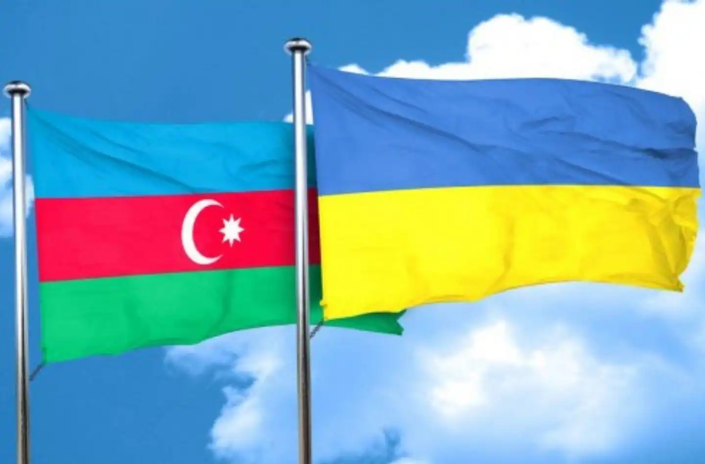 Պաքու պիտի օգնէ՝ Քիեւին 