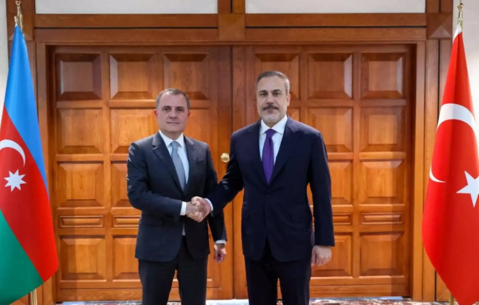 Պայրամով-Ֆիտան քննարկում. Առանցքը Ուաշինկթընի համաձայնութիւնն է 