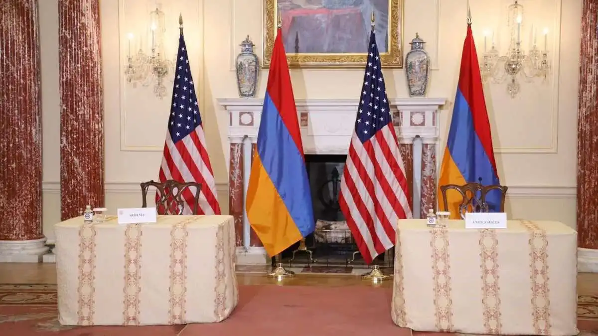 Ըստ «Ռոյթըրզ»ի՝ երթուղին պիտի շահագործուի Հայաստանի Օրէնսդրութեան համաձայն 