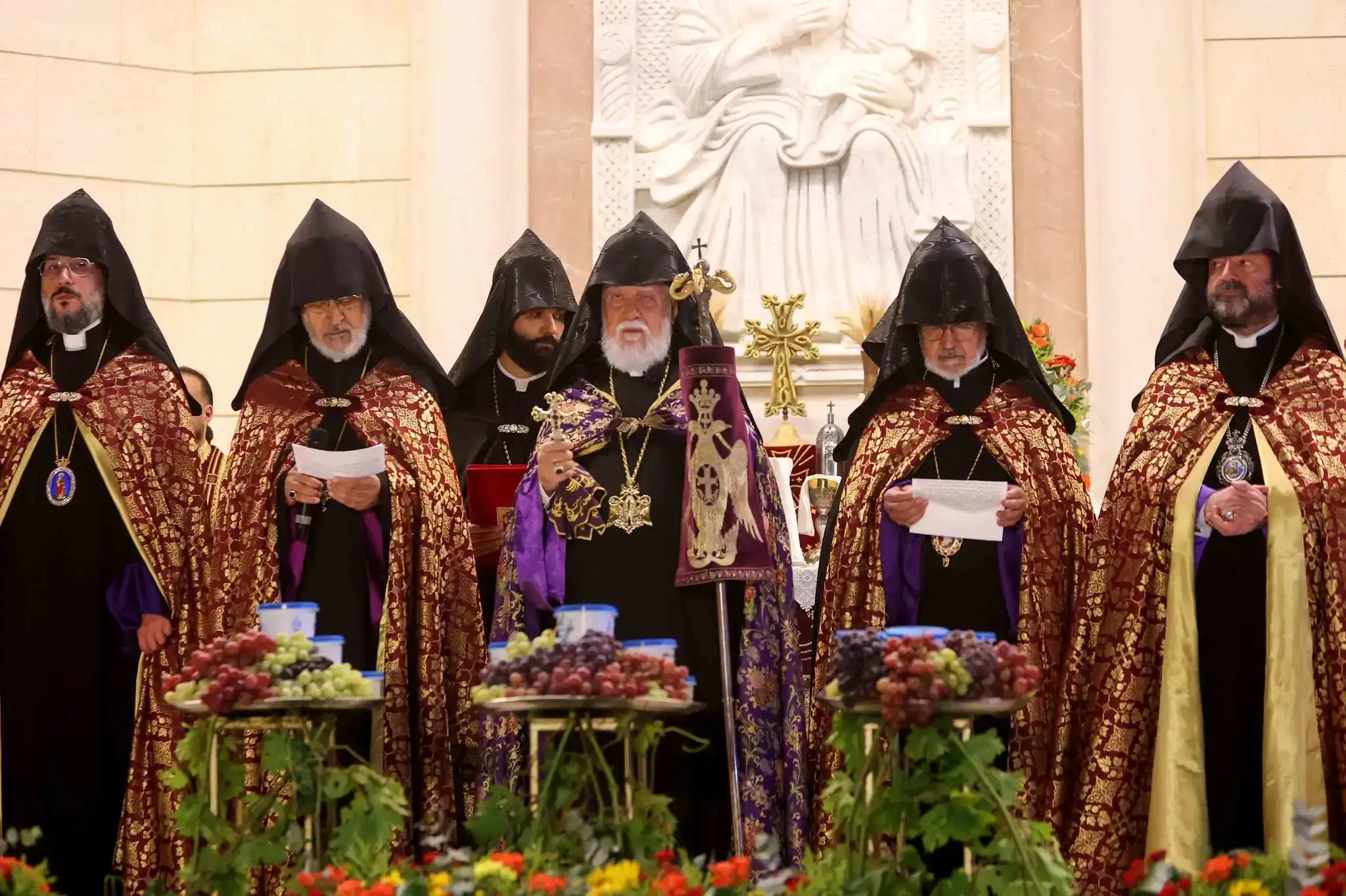   Նշուեցաւ «Պիքֆայայի ուխտի օր»ը. Արամ Ա. Կաթողիկոս ազդեցիկ պատգամով մը հանդէս եկաւ 