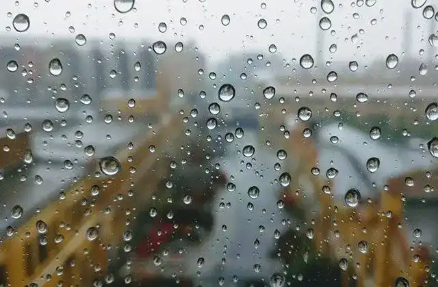 Անձրեւ եւ ամպրոպ, բայց շոգը չի նահանջեր 