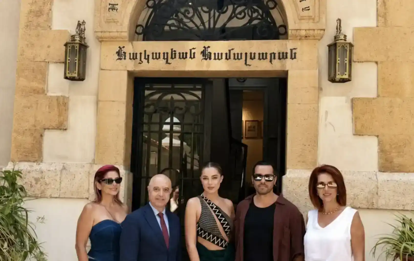 Հայրենի երգչուհի Իվեթա Մուկուչեան այցելեց Հայկազեան համալսարան   