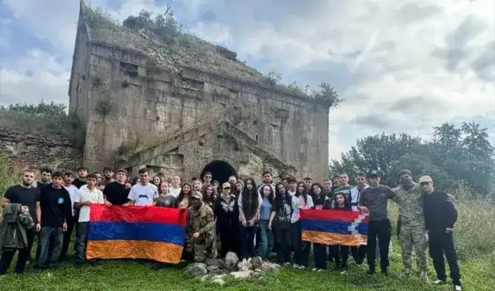 Տեղի ունեցաւ Հ.Յ.Դ. «Նիկոլ Աղբալեան» ուսանողական միութեան 25-րդ բանակումը