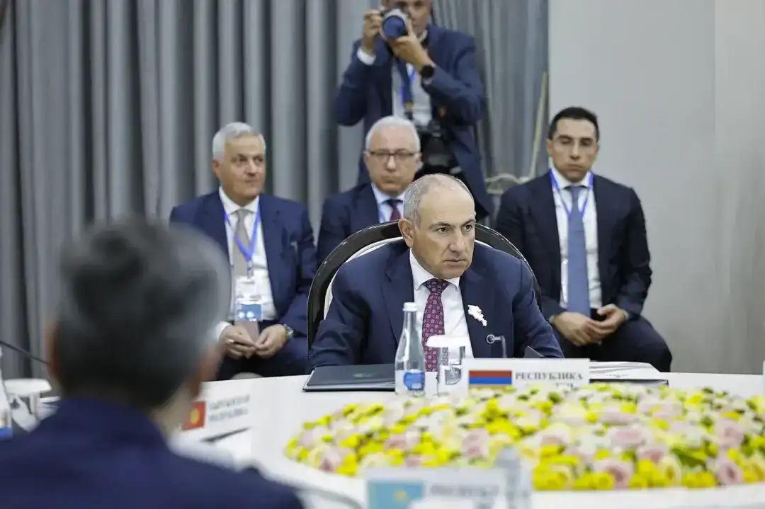 Երեւանի մէջ կը հասկանան ԵԱՏՄ-ին եւ ԵՄ-ին միաժամանակեայ անդամակցութեան անհնարինութիւնը․Փաշինեան