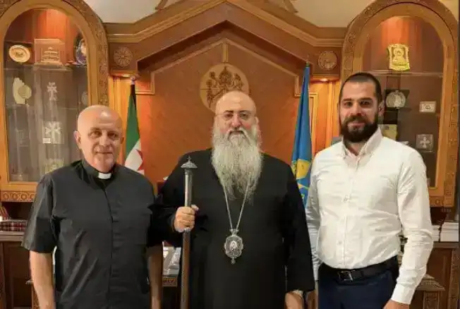 Բերիոյ Հայոց Թեմի Առաջնորդը հիւրընկալեց Մխիթարեան Միաբանութեան Միջին Արեւելքի առաքելութեան մեծաւորը