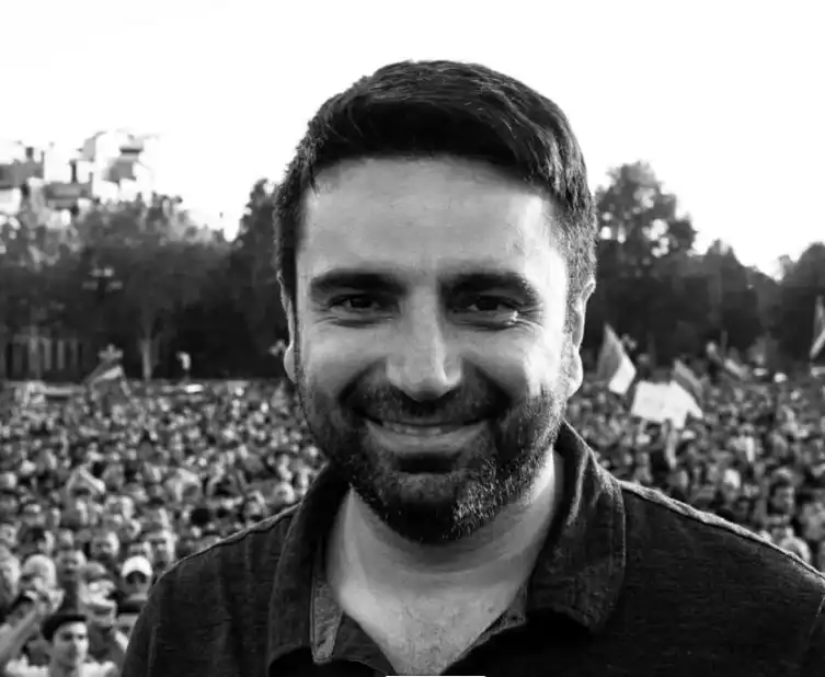  Խմբագրական «Պայքար»ի. ՀԱՅԱՍՏԱՆԻ ԻՇԽԱՆՈՒԹԵԱՆՑ RAMBO-Ն