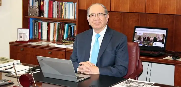 «Մեր ներդրումը անհատի վրայ է, եւ ոչ՝ հողի, շէնքի, կալուածի…»  ԱՀԱԸ-ի Գործադիր Տնօրէն Զաւէն Խանճեանի հարցազրոյցը՝ Պոլսոյ «Ժամանակ»ին 
