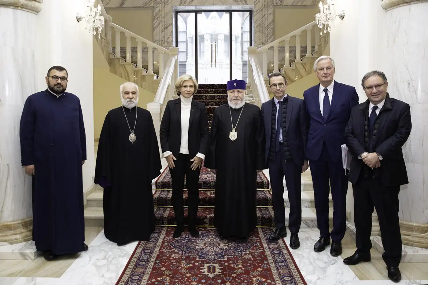 Ամենայն Հայոց Կաթողիկոսն ընդունեց Ֆրանսիայի Իլ տը Ֆրանս կեդրոնական շրջանի ղեկավար տիկին Վալերի Պեկրեսի գլխաւորած պատուիրակութեանը