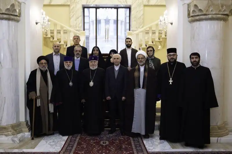 Ամենայն Հայոց Կաթողիկոսն ընդունեց «Կրօնները ազգերի խաղաղ համագոյակցութեան երաշխիք» խորագրով համաժողովի բանախօսները