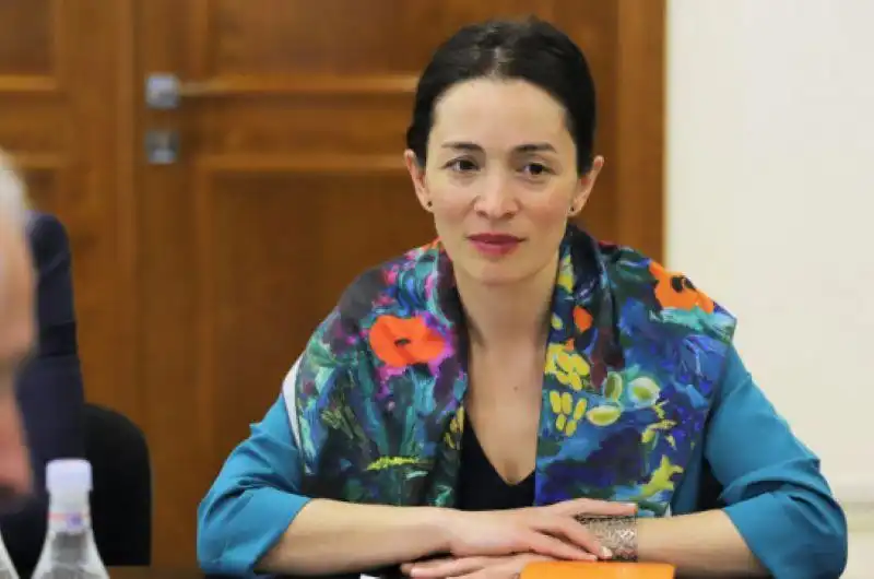 Ժաննա Անդրէասեանը Կրթութեան նախարար 