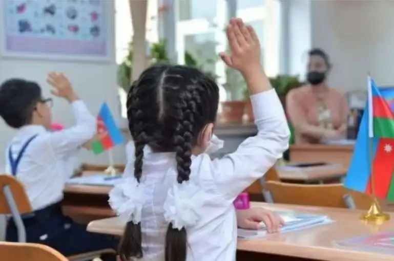 «Հայերը  մեր թշնամիներն են» Ահա այսպէս կը դաստիարակուին Ատրպէյճանի երախաները.Պի. Պի Սի.