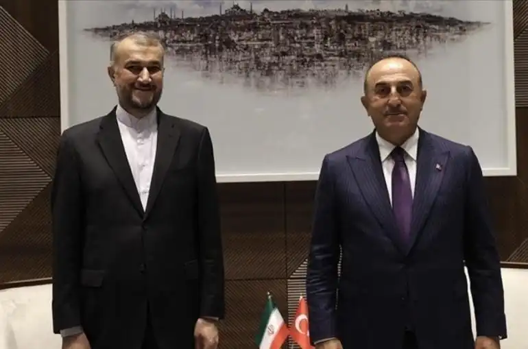 Իրանը միշտ պատրաստ՝ միջնորդութեան դերի. Կայացած է Ապտուլ Լահիան-Չաւուշօղլու հեռախօսազրոյց