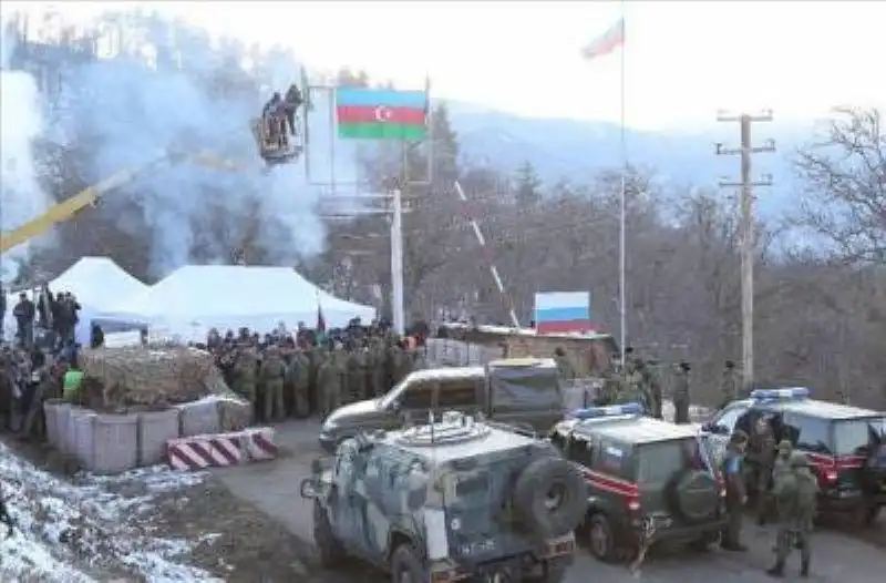 Ատրպէյճանցի յատուկ ջոկատայիններ Լաչինի միջանցք բերուած են