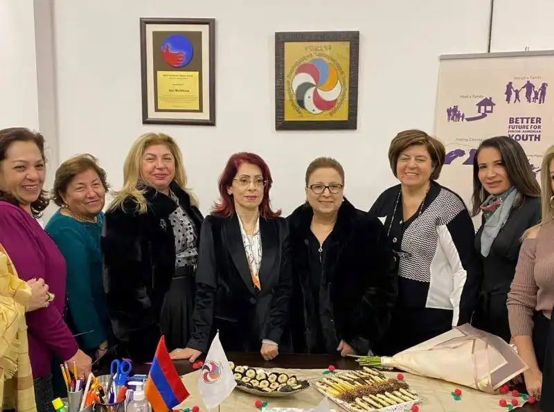 Երեւանի մէջ. Դոկտ. Նորա Արիսեանի այցը «Հալէպ» Հասարակական Կազմակերպութիւն