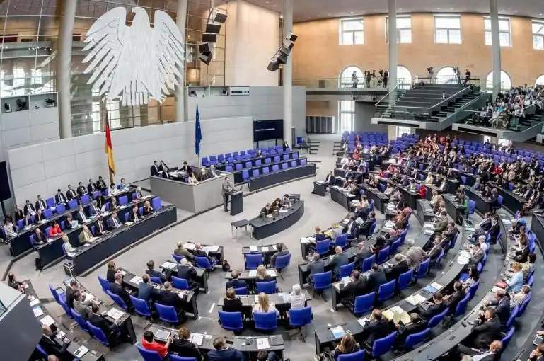 Գերման քաղաքական գործիչներ  Լաչինի անցքը  վերաբանալու կոչ ըրած են