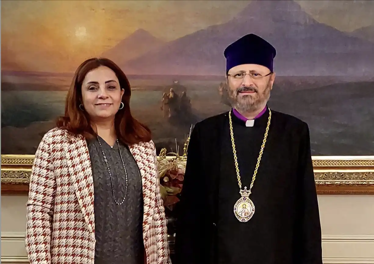 Պոլսահայ  քաղաքական գործիչ՝ Սելինա Տողան  Պատրիարքարան այցելած է 