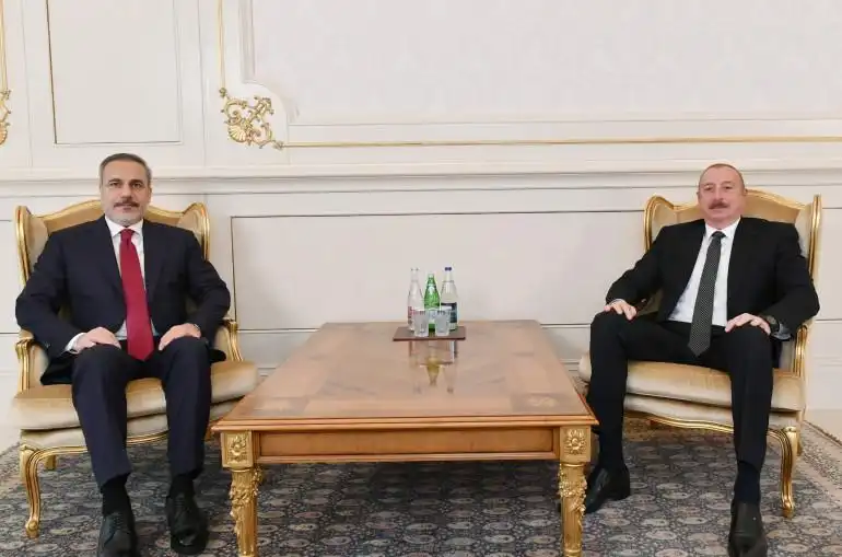 Ալիեւ ընդունած է Ֆիտանը
